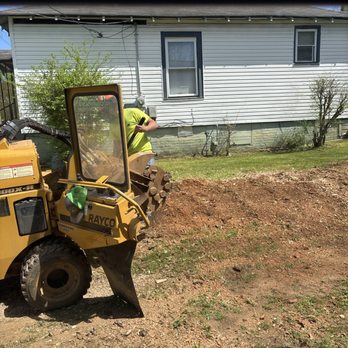Cutters Unlimited - Stump Grinding here - Tree Services Near Me - Mooresville, North Carolina Cutters Unlimited - Stump Grinding here - Tree Services Near Me - Mooresville, North Carolina