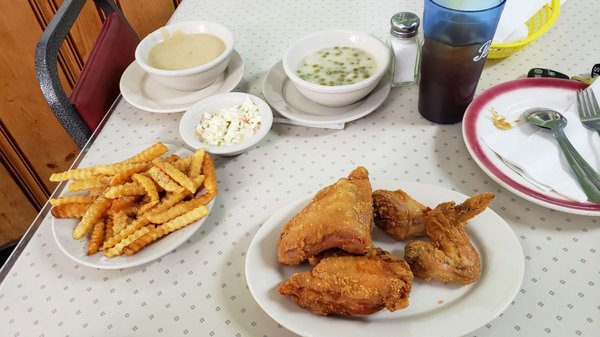 Beach Road Fish House & Chicken Dinners by null