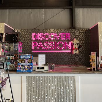 Lovebound - Adult Shops Near Me - Madison, Tennessee