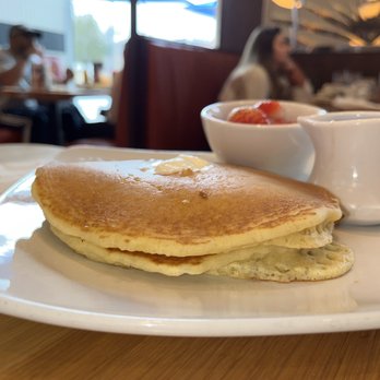 Silver Diner - Buttermilk Pancakes - Diners Near Me - Alexandria, Virginia Silver Diner - Buttermilk Pancakes - Diners Near Me - Alexandria, Virginia