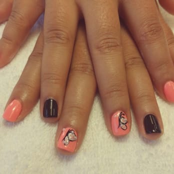 Lucky Nails Spa - Nail Salons Near Me - Santa Rosa, California
