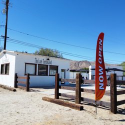 The Lost Tumbleweed - Exterior