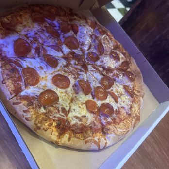 Antonio Pizza - Pepperoni Pizza - Pizza Near Me - Riverside, California Antonio Pizza - Pepperoni Pizza - Pizza Near Me - Riverside, California