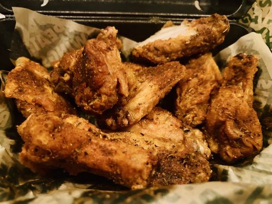 Wingstop by null