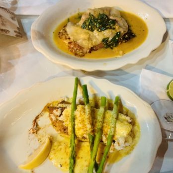 Cafe Intermezzo - Salmon Oscar & Chicken Saltimbocca - Coffee & Tea Near Me - Nashville, Tennessee
