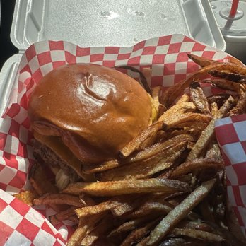 Norman's Country Store & Grill - Burger and fries - American Near Me - Ardmore, Oklahoma Norman's Country Store & Grill - Burger and fries - American Near Me - Ardmore, Oklahoma
