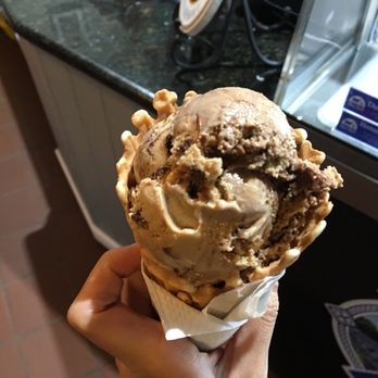 Scoopy's - Mocha & Almond - Ice Cream & Frozen Yogurt Near Me - Corpus Christi, Texas