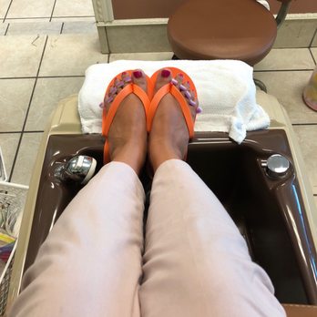 NB Nails Spa - Nail Salons Near Me - SeaTac, Washington