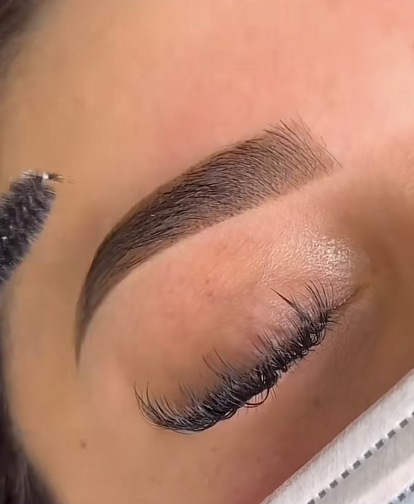 Taj Threading Salon Logo