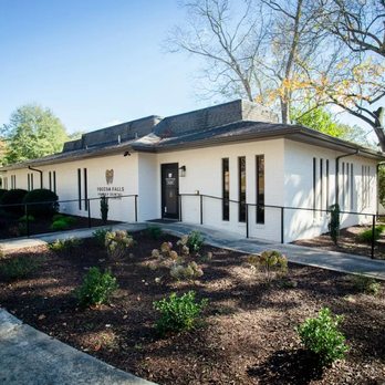 Toccoa Falls Family Dental & Implant Center - Orthodontists Near Me - Toccoa, Georgia Toccoa Falls Family Dental & Implant Center - Orthodontists Near Me - Toccoa, Georgia
