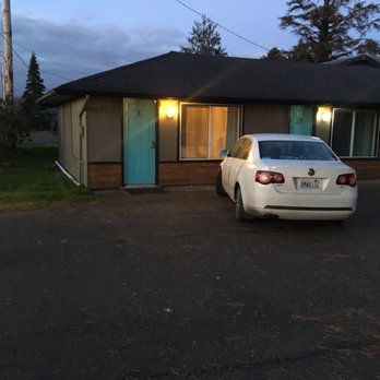 Gravity Haus Westport - Room #1 - Hotels Near Me - Westport, Washington