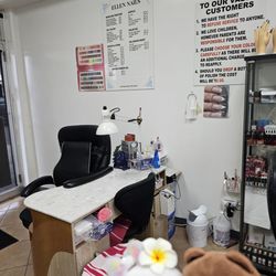 Nail station