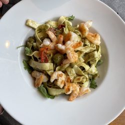 Restaurant Forsthaus Damerow - Tagliatelle mit Garnelen und Pesto