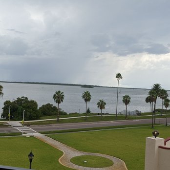 Hi-Fi Rooftop Bar - Cocktail Bars Near Me - Dunedin, Florida