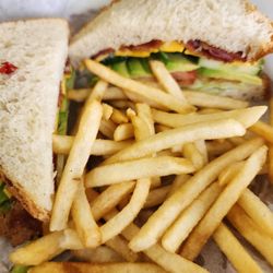 Sun's Cafe - Veggy sandwich with bacon and cheese and fries