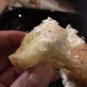 Vons - I found a bug in the cream puff - Grocery Near Me - Las Vegas, Nevada
