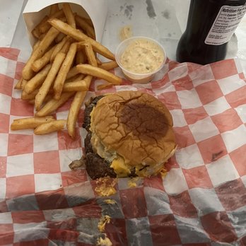 7th Street Burger - Cheeseburger Fries Side of House Sauce Mexican Coke - Burgers Near Me - New York, New York