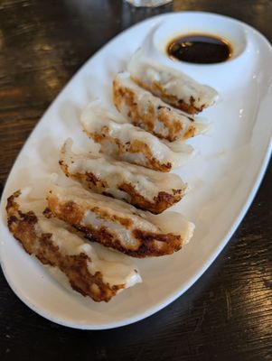 Kirimachi Ramen by null