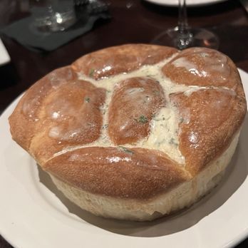 Stroubes - Yeast Rolls - Steakhouses Near Me - Baton Rouge, Louisiana