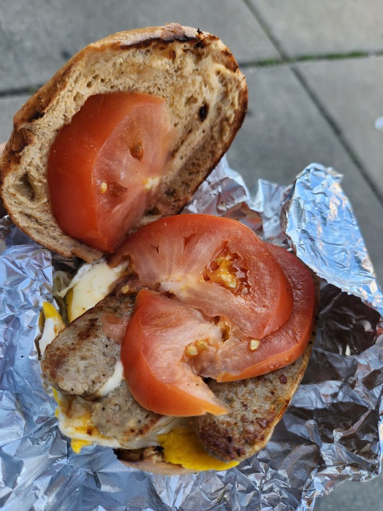 MAGNIFICENT MUFFIN & BAGEL SHOPPE Updated September 2024 44 Photos