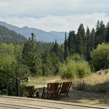 Minam River Lodge - The view - Hiking Near Me - Enterprise, Oregon