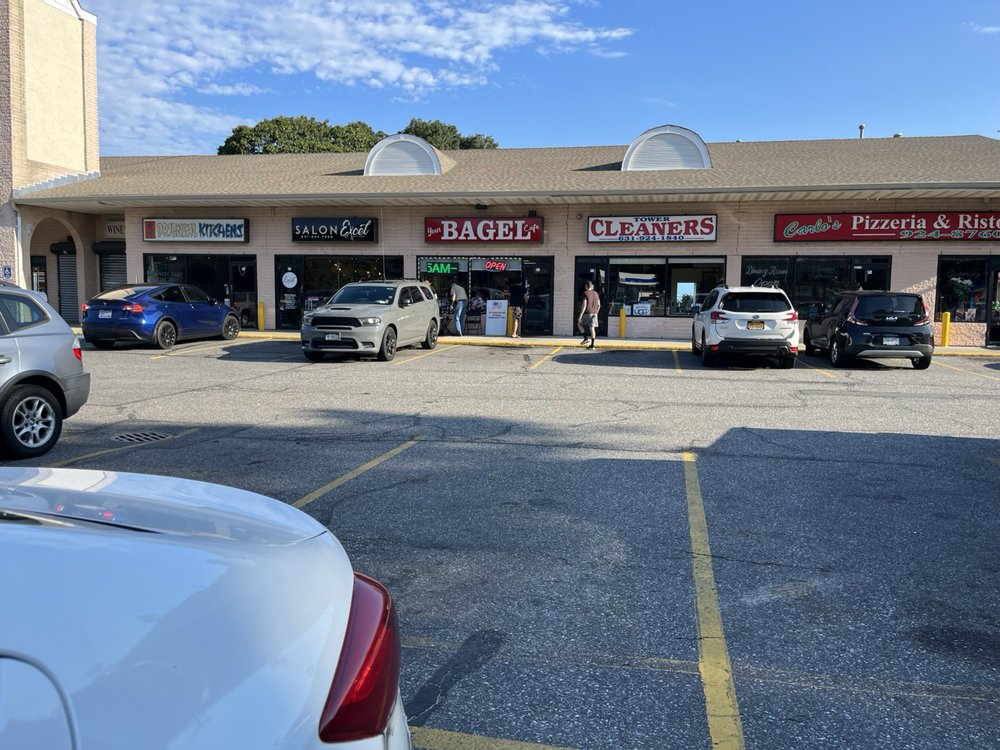 YOUR BAGEL CAFE Updated September 2024 39 Photos & 30 Reviews 451