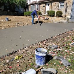 Derricks Concrete - Driveway