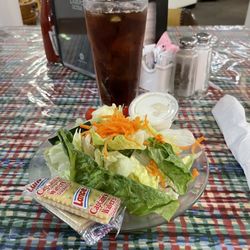 McLin's Restaurant - house salad with ranch