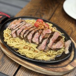 Minyoli - Smoked Rohan duck breast noodle with ramp sauce