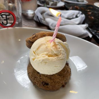 Finney's Crafthouse - Orange - New American Near Me - Orange, California