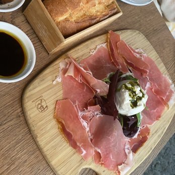 Robba da Matti West End - Burrata and prosciutto - Italian Near Me - Vancouver, British Columbia Robba da Matti West End - Burrata and prosciutto - Italian Near Me - Vancouver, British Columbia
