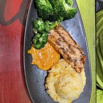 Georgia Blue - Salmon dish and corn grits - American Near Me - Brookhaven, Mississippi