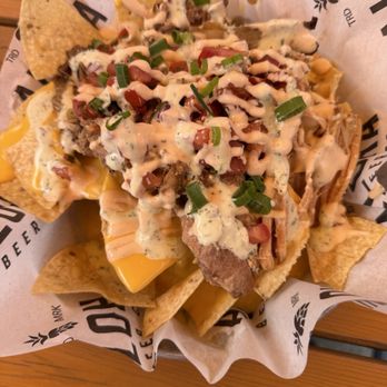 Aloha Beer Co - Nachos - Breweries Near Me - Honolulu, Hawaii