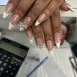 Twin Nails and Lovely Lashes