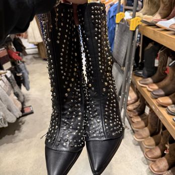 Boot Barn - Shoe Stores Near Me - Torrance, California