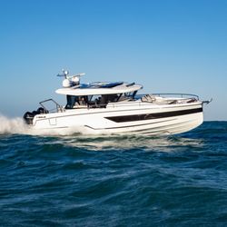 Moose Landing Marina - Wellcraft performance cruisers for sale