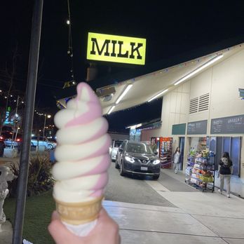 Meadowlark Dairy - Strawberry and vanilla swirl - Ice Cream & Frozen Yogurt Near Me - Pleasanton, California Meadowlark Dairy - Strawberry and vanilla swirl - Ice Cream & Frozen Yogurt Near Me - Pleasanton, California