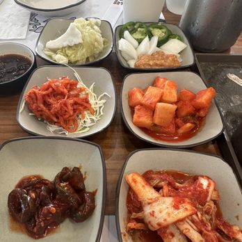 Jinsol Gukbap - 3rd St - Super spicy banchan, don't try them! - Korean Near Me - Los Angeles, California