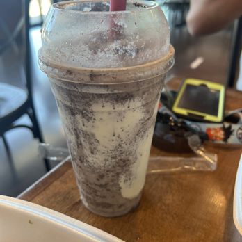 Zero Degrees - Oreo Cookie Monster - Bubble Tea Near Me - Eugene, Oregon