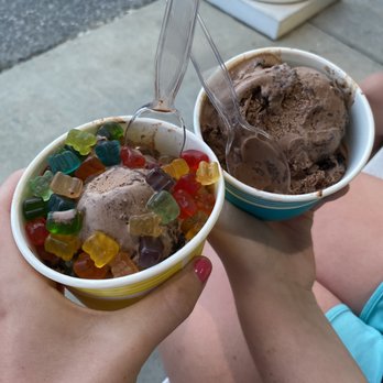The Chill Spot - Ice Cream & Frozen Yogurt Near Me - Corolla, North Carolina The Chill Spot - Ice Cream & Frozen Yogurt Near Me - Corolla, North Carolina