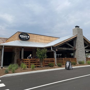Edley's Bar-B-Que - Cocktail Bars Near Me - Franklin, Tennessee