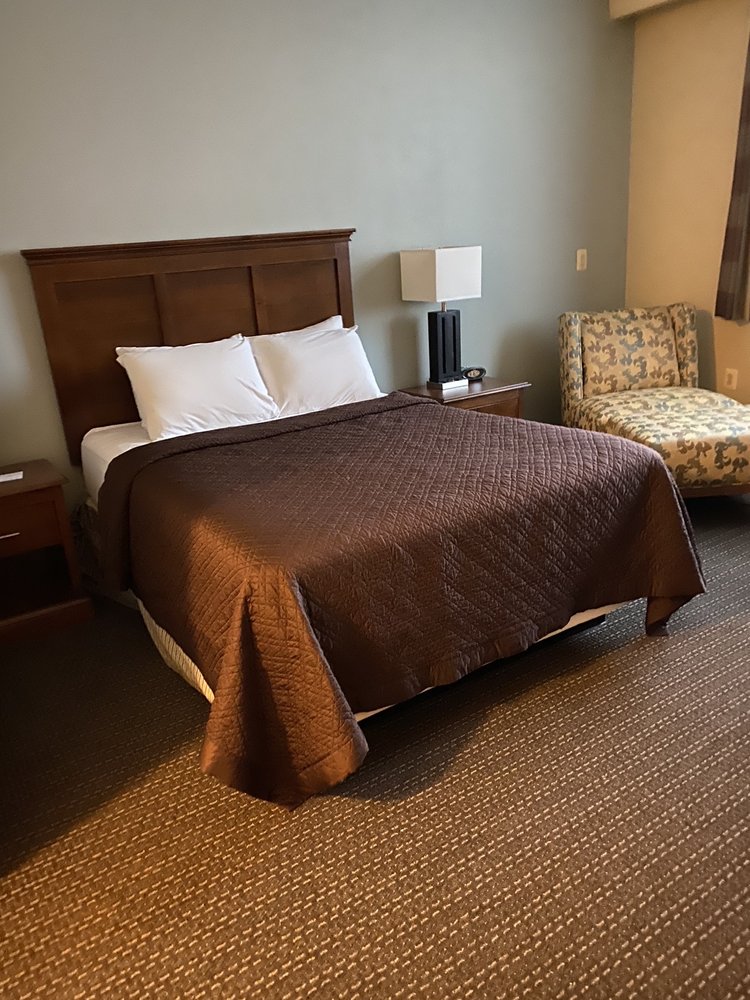 PRESIDENTIAL INN 16 Photos & 22 Reviews 1380 California Ave