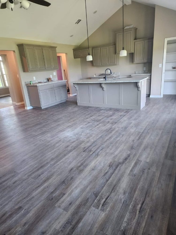 Slide of Hector Mendez Construction and Renovation