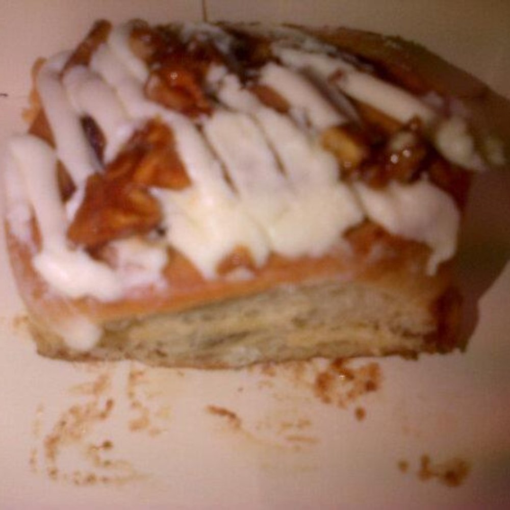 The Rolling Cantine - Le FAMEUX très fameux cinnamon roll - Food Trucks Near Me - Villeurbanne, 69 The Rolling Cantine - Le FAMEUX très fameux cinnamon roll - Food Trucks Near Me - Villeurbanne, 69