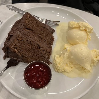 Magleby's - Their famous chocolate cake.... Yummmm! - American Near Me - Springville, Utah