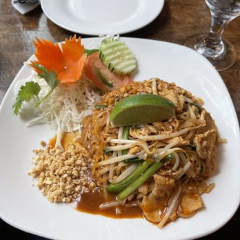 Thai Elephants - Chicken Pad Thai... delicious! - Thai Near Me - Watkins Glen, New York