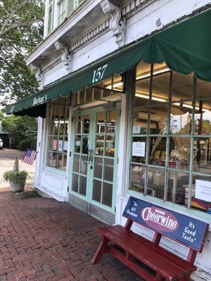 Burbage's Grocery by null