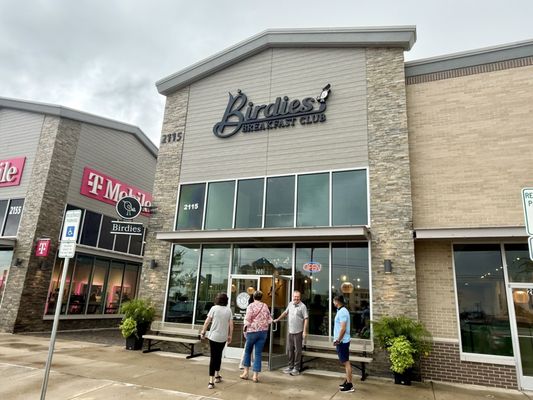 Birdie's Breakfast Club by null