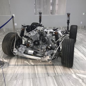 Royal Auto Collision - Cool indoor display - Body Shops Near Me - Mississauga, Ontario Royal Auto Collision - Cool indoor display - Body Shops Near Me - Mississauga, Ontario