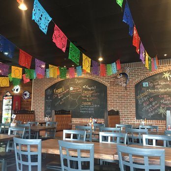 Casa Mexico Grill & Cantina - Dining area. - Mexican Near Me - Mason, Ohio